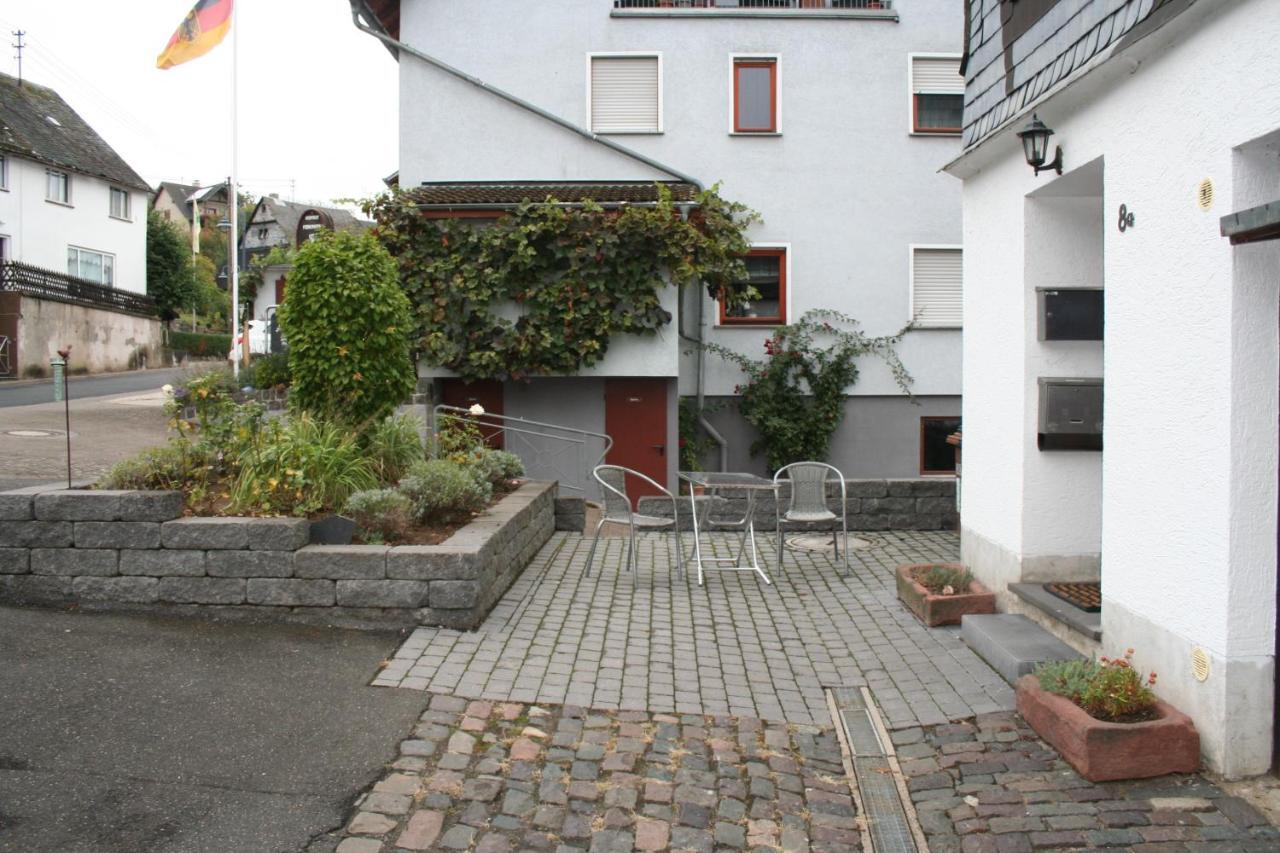 Romantische Ferienwohnung Rheingold 50 Qm Fuer 2 Bis 4 P Bacharach Exterior foto